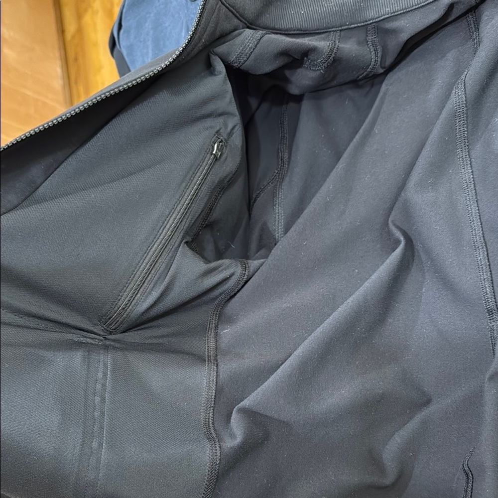 Lululemon Black Performance Training Jacket - image 4